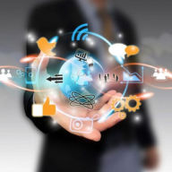 Advanced Social Media Marketing: How to Lead, Launch and Manage a Successful Social Media Program Andrew Macarthy Author